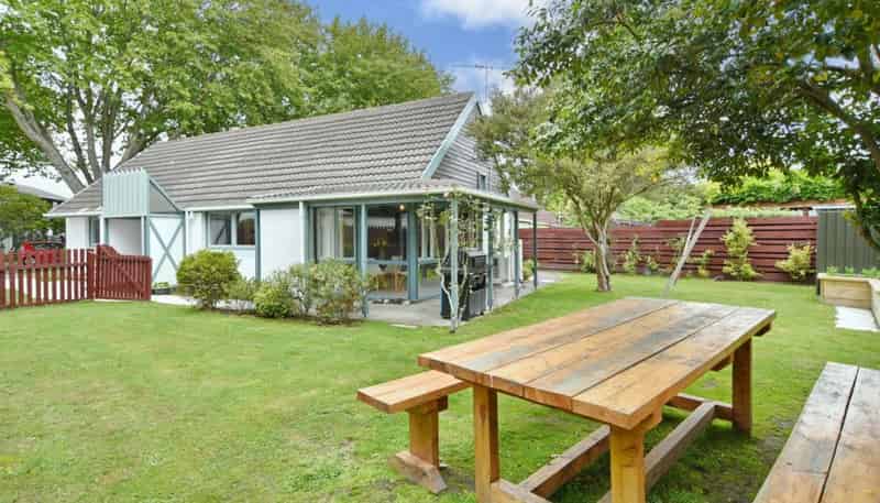 4 Egmont Place, Bishopdale