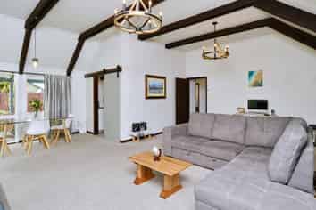 4 Egmont Place, Bishopdale