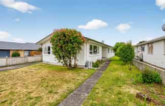 75 Gray Avenue, Paraparaumu Beach