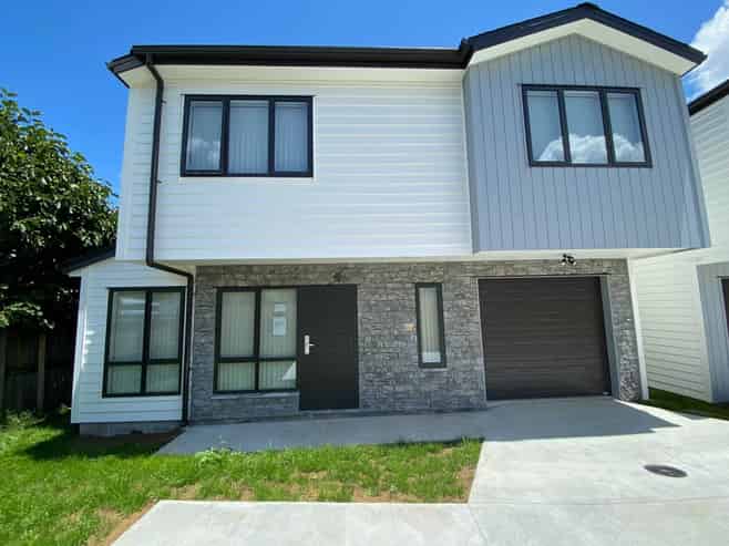 D/22 Aurea Avenue, Pakuranga