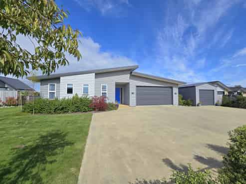 11 Racecourse Terrace Rise, Hokitika