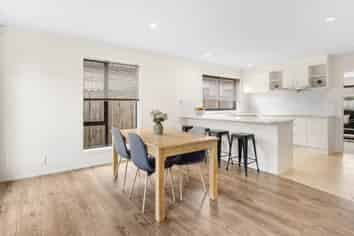 Auckland - Address withheld