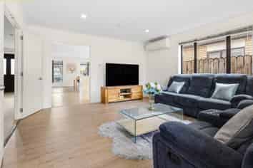 Auckland - Address withheld