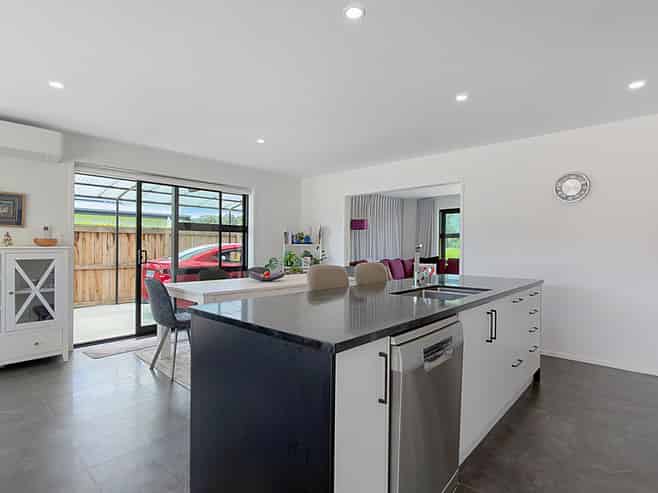 8 Waimarie Way, Thames