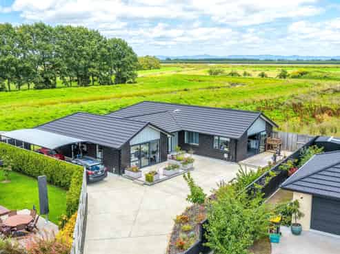 8 Waimarie Way, Thames