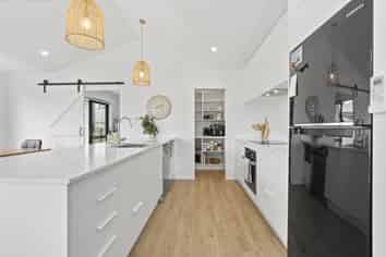 205 Adler Drive, Ohauiti