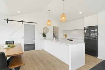 205 Adler Drive, Ohauiti