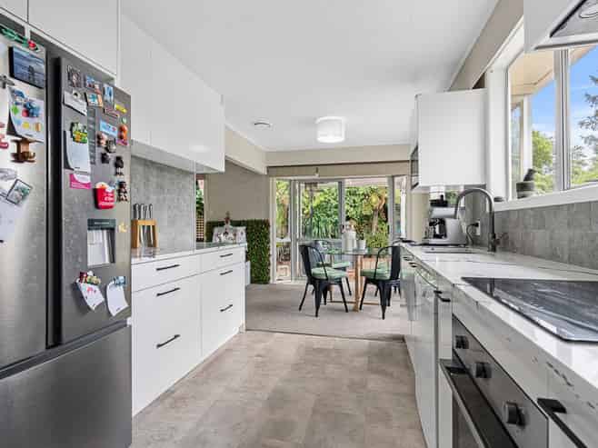 29d Clawton Street, Westown