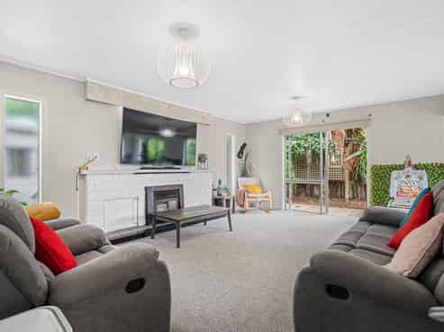 29d Clawton Street, Westown