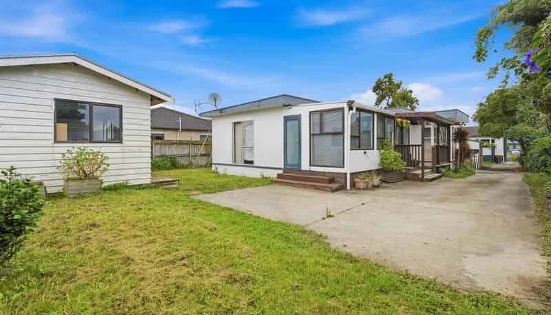 2/9A Cambourne Road, Papatoetoe