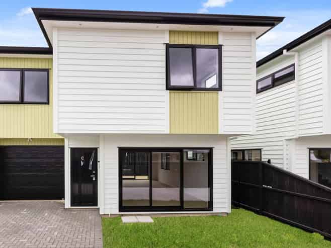 7 A, B, C, Percival Street, Manurewa