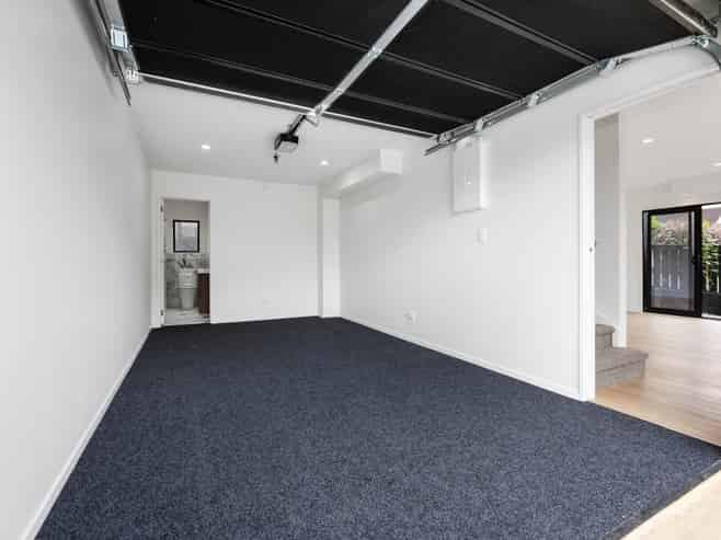 7 A, B, C, Percival Street, Manurewa