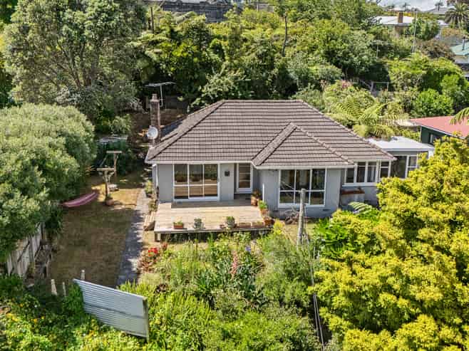 35 Queens Road, Glen Avon