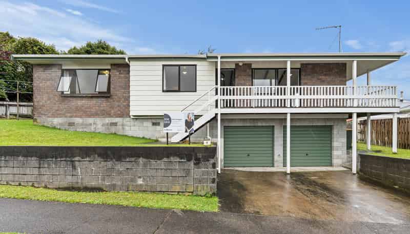 4 Mayfair Place, Westown