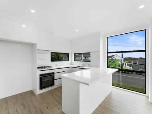 Lot 1-6/27 Hayr Road, Three Kings