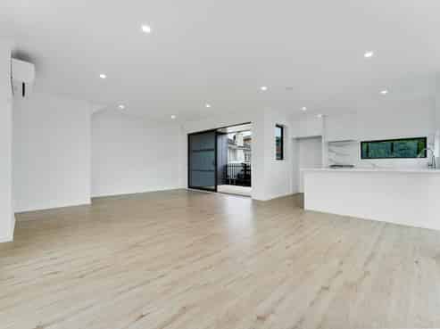 Lot 1-6/27 Hayr Road, Three Kings