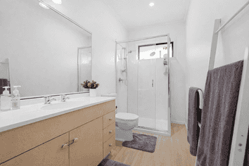 1/13 Greers Road, Weymouth