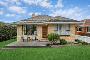 1/13 Greers Road, Weymouth