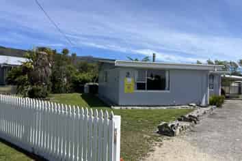 2 Stewart Street, Waimangaroa