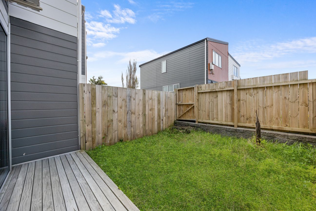 Modern Living in the Heart of Ellerslie - Więcej