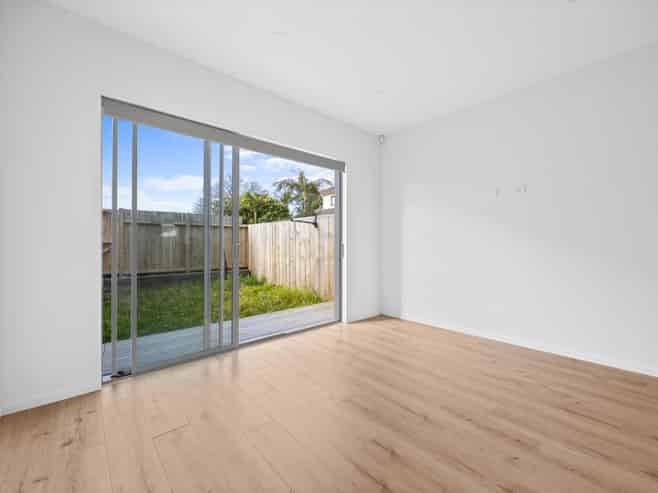 2/4 Ranier Street, Ellerslie