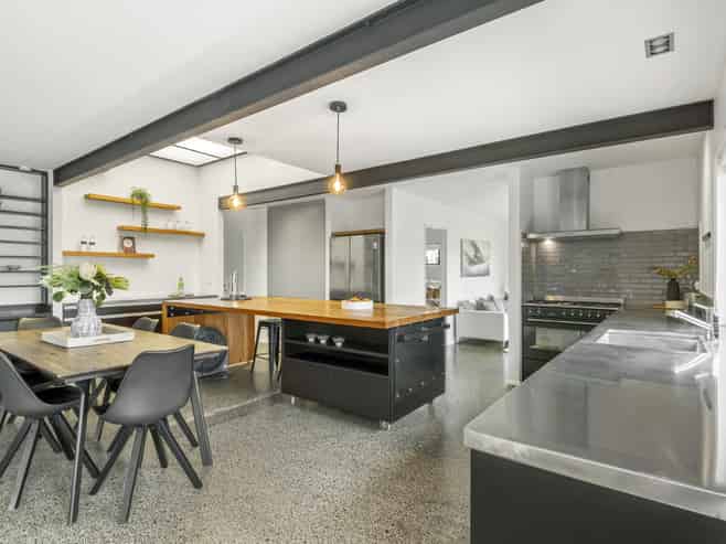 24 Grove Road, Devonport