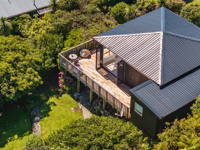 14 Violet Street, Riverton