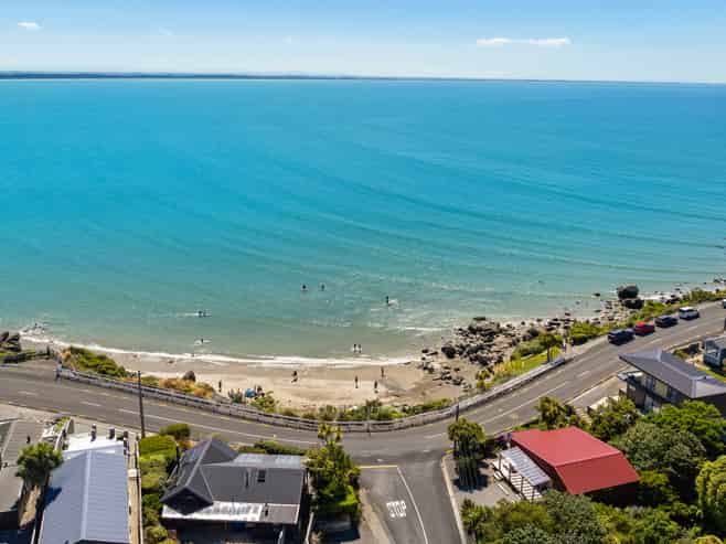 14 Violet Street, Riverton