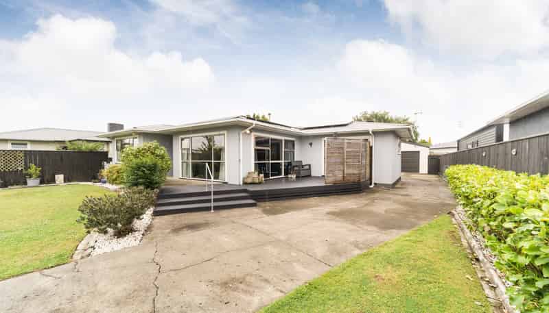 14 Pitama Road, Awapuni