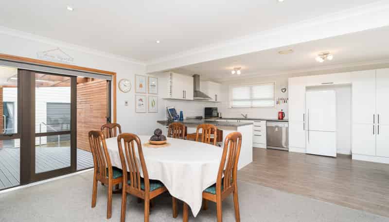 14 Pitama Road, Awapuni