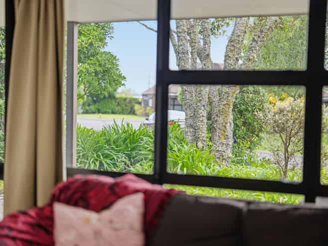 36/327 Hobsonville Road, Hobsonville