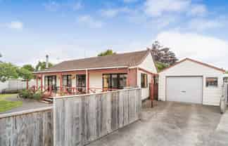 4 Wills Crescent, Ashhurst