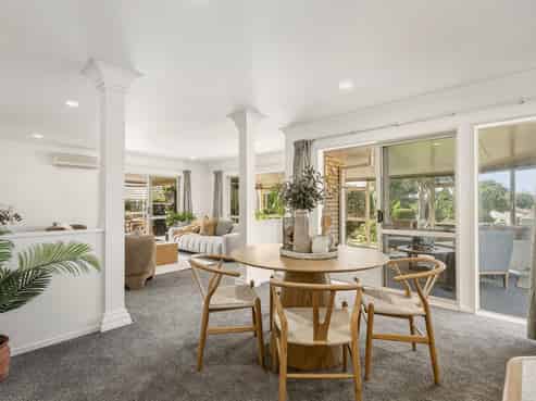 15 Robinia Place, Ohauiti