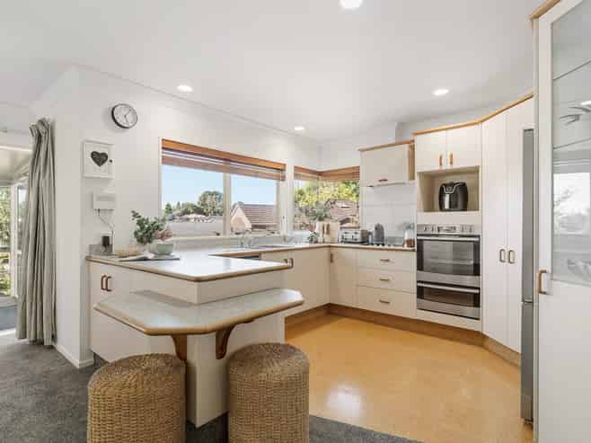 15 Robinia Place, Ohauiti