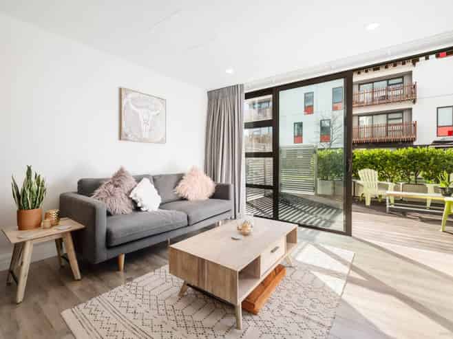 302/26 Library Lane, Albany