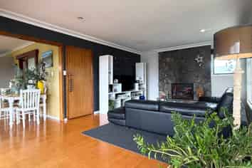 393 Oceanbeach Road, Mount Maunganui