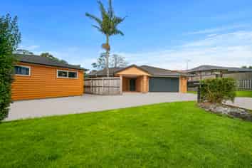 3 Samuel Cross Place, Greenhithe