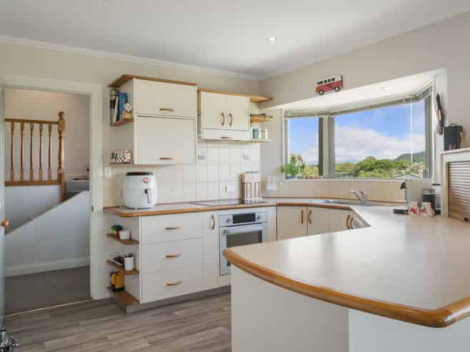 6 Hanlen Avenue, Waihi Beach