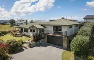 6 Hanlen Avenue, Waihi Beach