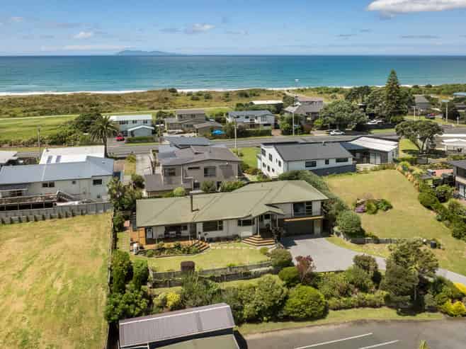6 Hanlen Avenue, Waihi Beach