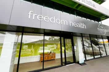 Well-Presented Ground Floor Tenancy