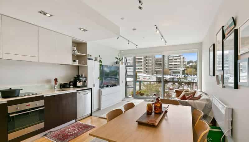 307/80 Riddiford Street, Newtown