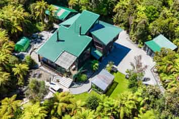 116 Cron Street, Franz Josef Glacier