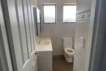 20 Henwood Road, Mangere