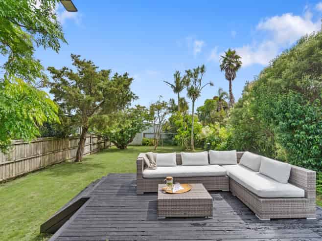 54 Calliope Road, Devonport