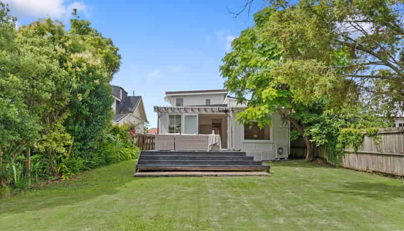 54 Calliope Road, Devonport