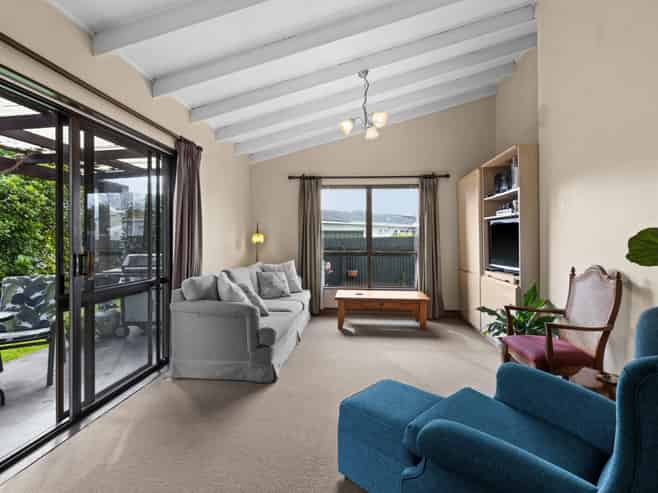 18B Middle Road, Havelock North