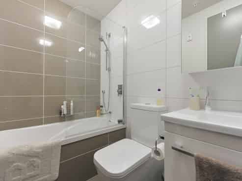 302/80 Riddiford Street, Newtown