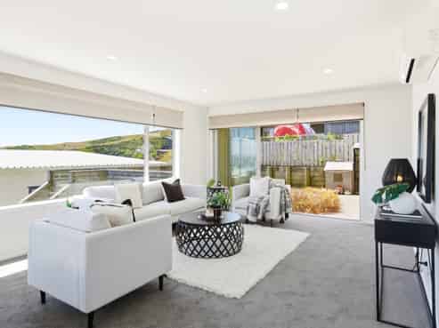 56 Tea Tree Lane, Woodridge