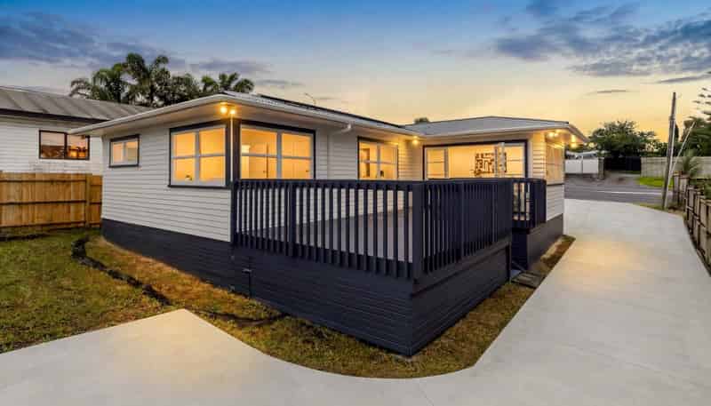 9 Oteha Valley Road, Northcross